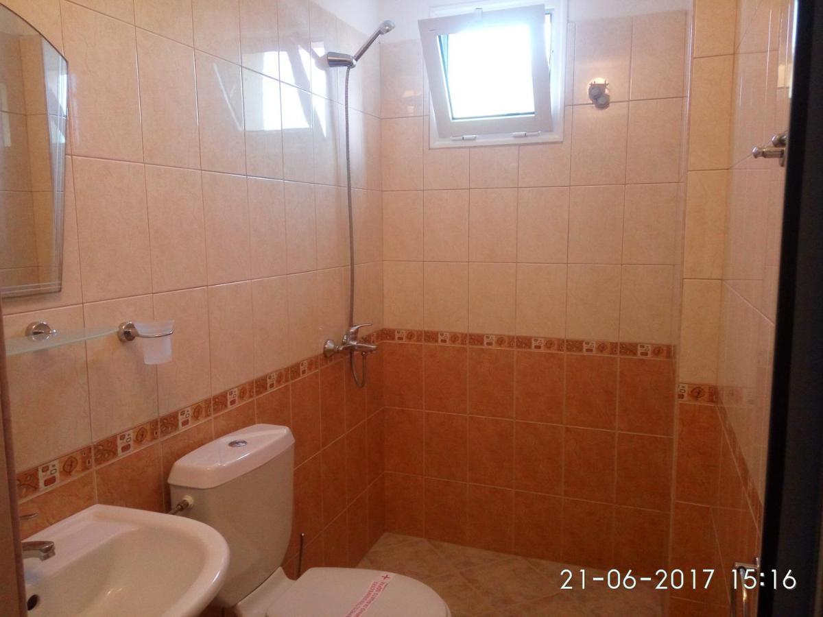לוזנטס Saint George Family Hotel מראה חיצוני תמונה