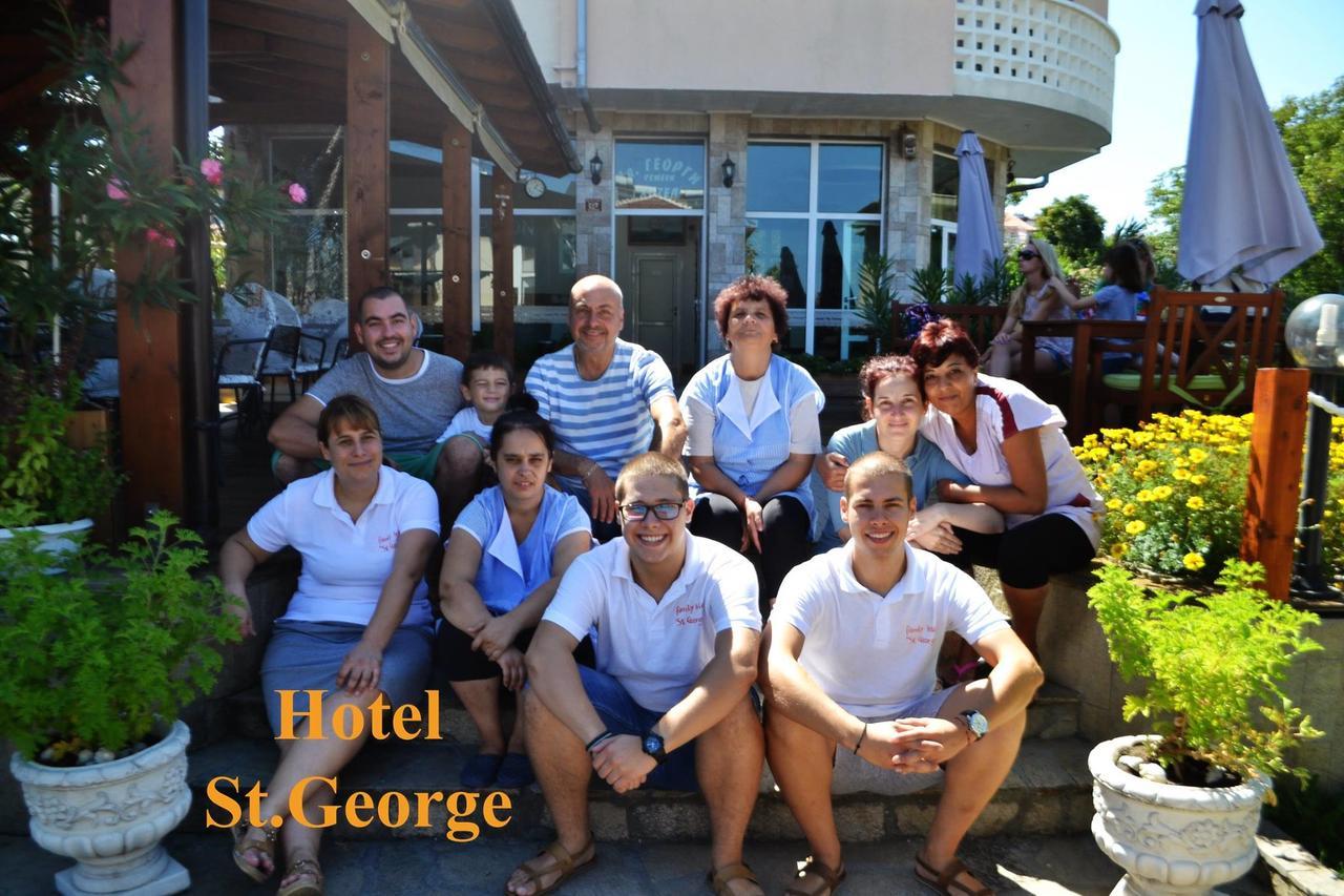 לוזנטס Saint George Family Hotel מראה חיצוני תמונה